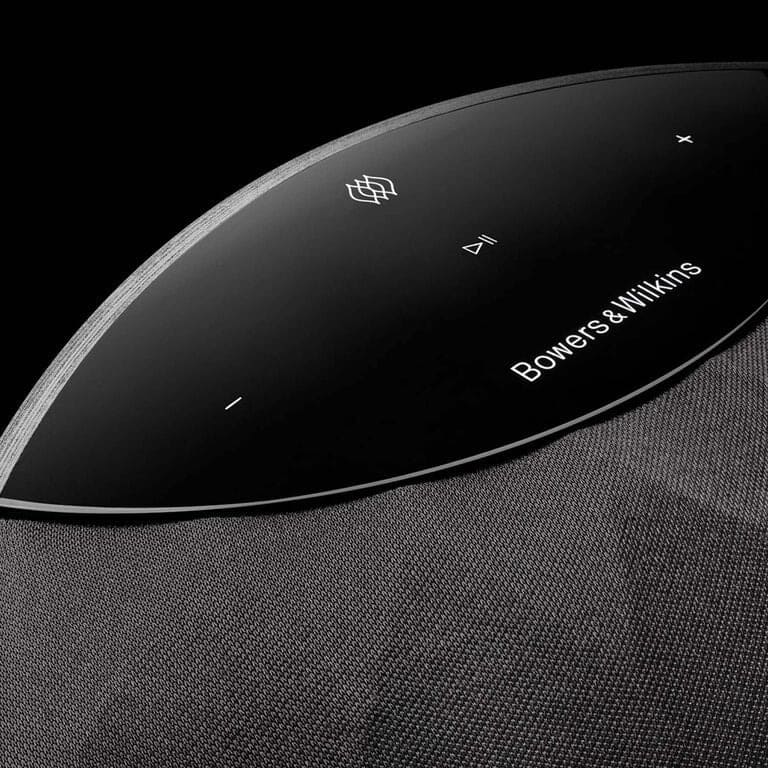 Bowers & Wilkins Px8