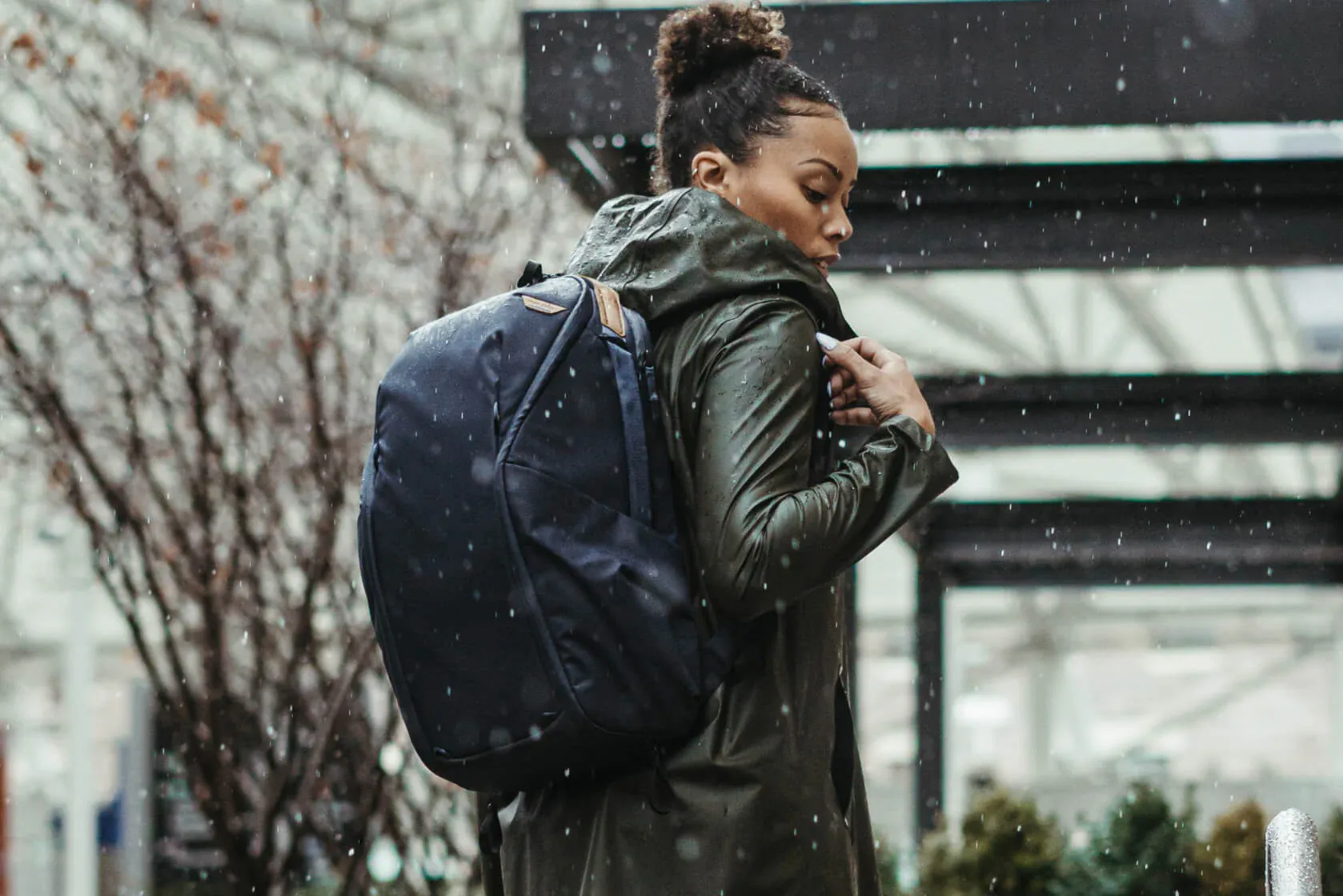 peak-design-everyday-backpack-zip-15l-gunluk-sirt-cantasi-asimetrik-e-ticaret-gorsel2