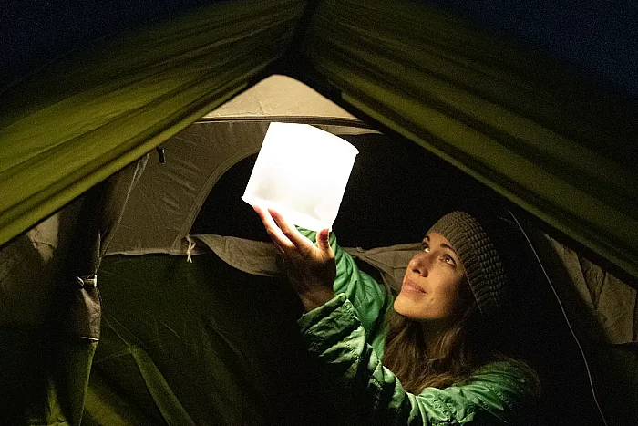 Luci Charge 360 Güneş Enerjili Kamp Lambası & Powerbank - 2
