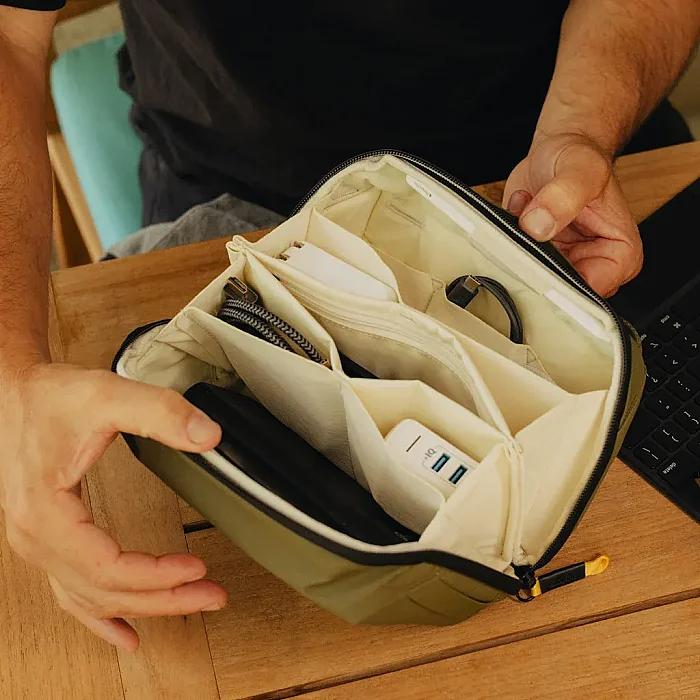 Tech Pouch Regular Teknoloji Aksesuar Çantası - Kelp - 4