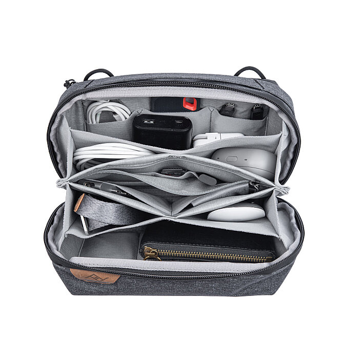 Tech Pouch Regular Teknoloji Aksesuar Çantası – Charcoal - 2