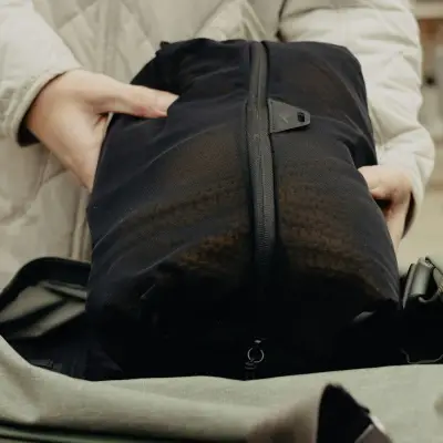 Ultralight Mesh Packing Cube (S) – Black - 3